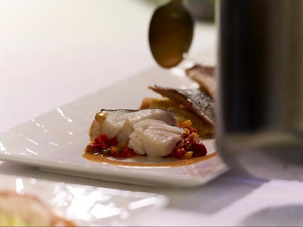 Logis Hotel Le Grand Cerf Ernée エクステリア 写真